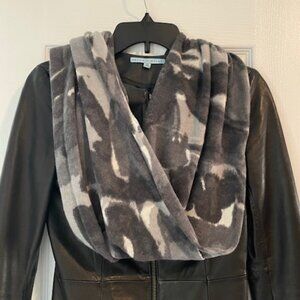 Italian Yarn Banana Republic Scarf, 6x2 ft